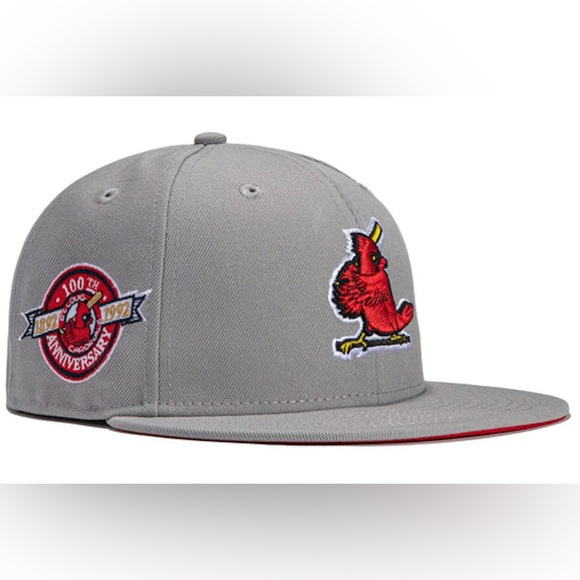 New Era × Hat Club Exclusive Grey
OTC St Louis Cardinals 100th
Anniversary Patch - Picture 1 of 10